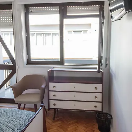 Family Porto بيت ضيافة
