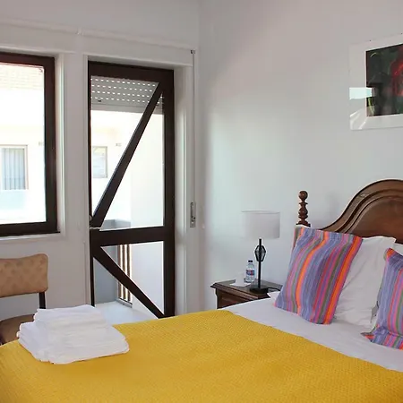 게스트하우스 Family Porto 4*